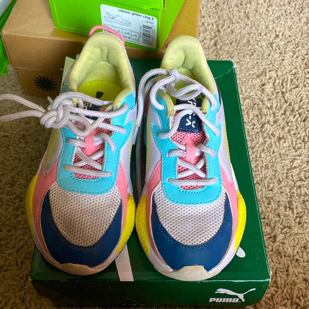 Puma sneakers